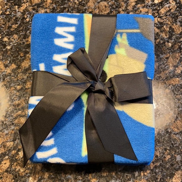 NWT Star Wars Baby Yoda Blanket - Picture 4 of 4